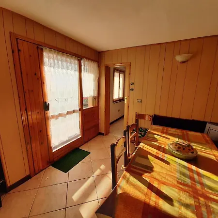 Sole E Neve Apartment